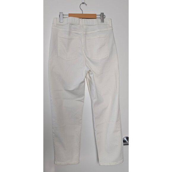 BNWT SPANX Sculpting Slim Straight Jeans with FitSense® in “Linen” off-white - Picture 2 of 3